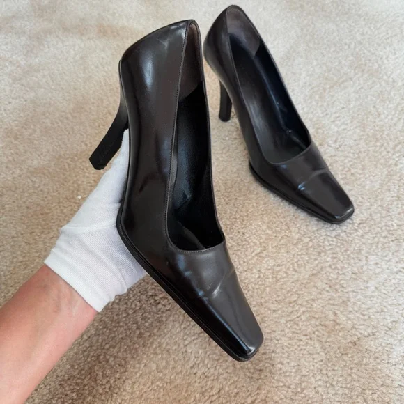 Gucci | Shoes | Gucci Tom Ford Era Leather Pumps Brown  display picture 1